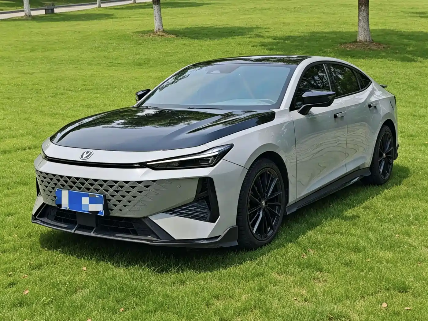 Changan UNI-V 2023 1.5T Sport Edition