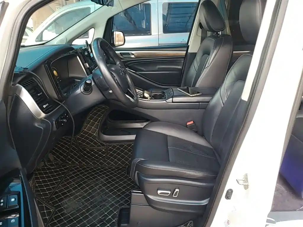 GAC Trumpchi Trumpchi M8 2021 Master Series 390T Prestige Edition фото 15