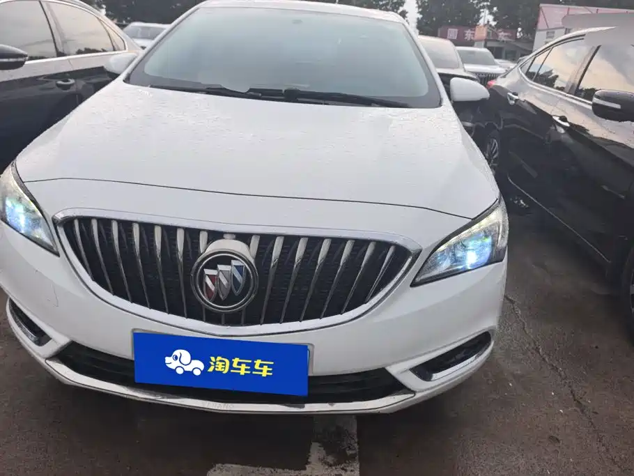 Buick Verano 2016 2017 Sedan 20T DCT Leading