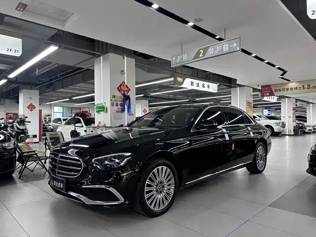 Mercedes-Benz E-Class 2021