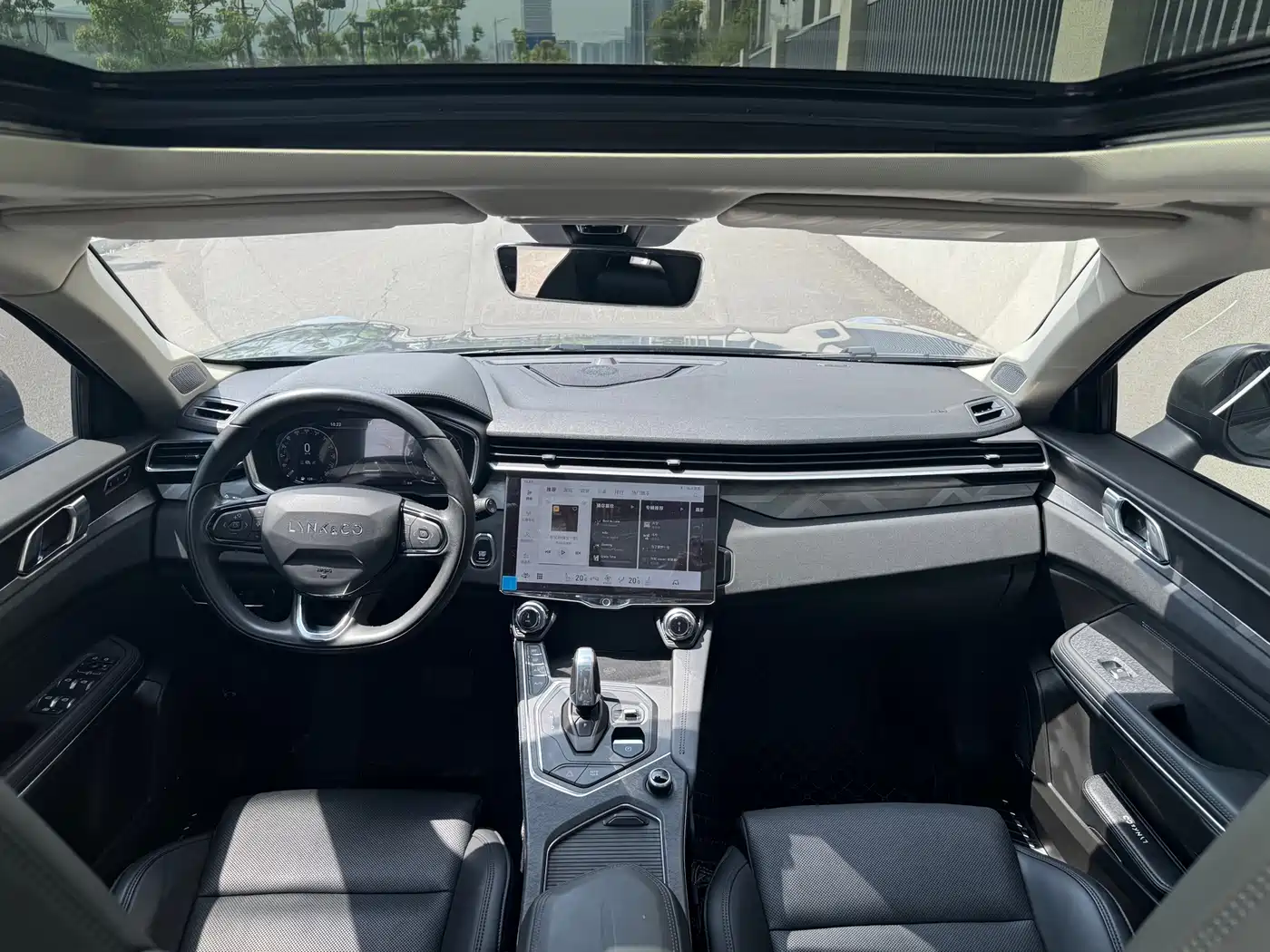 Lynk & Co 01 2021 2.0TD 2WD Pro фото 6