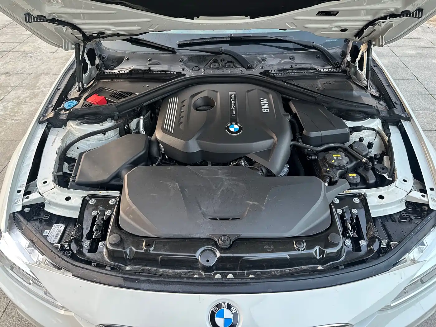 BMW 3 Series 2017 320Li M Sport фото 18
