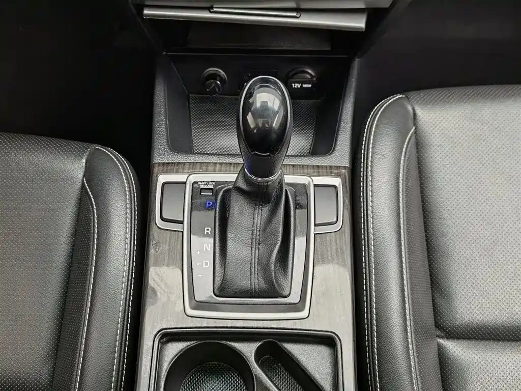 HYUNDAI NAME PICTURE