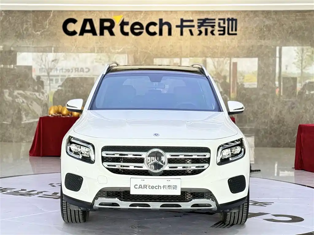 MERCEDES-BENZ GLB
