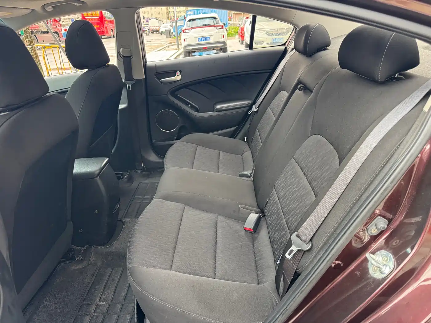 Kia K3 2015 1.6L Automatic GLS фото 5