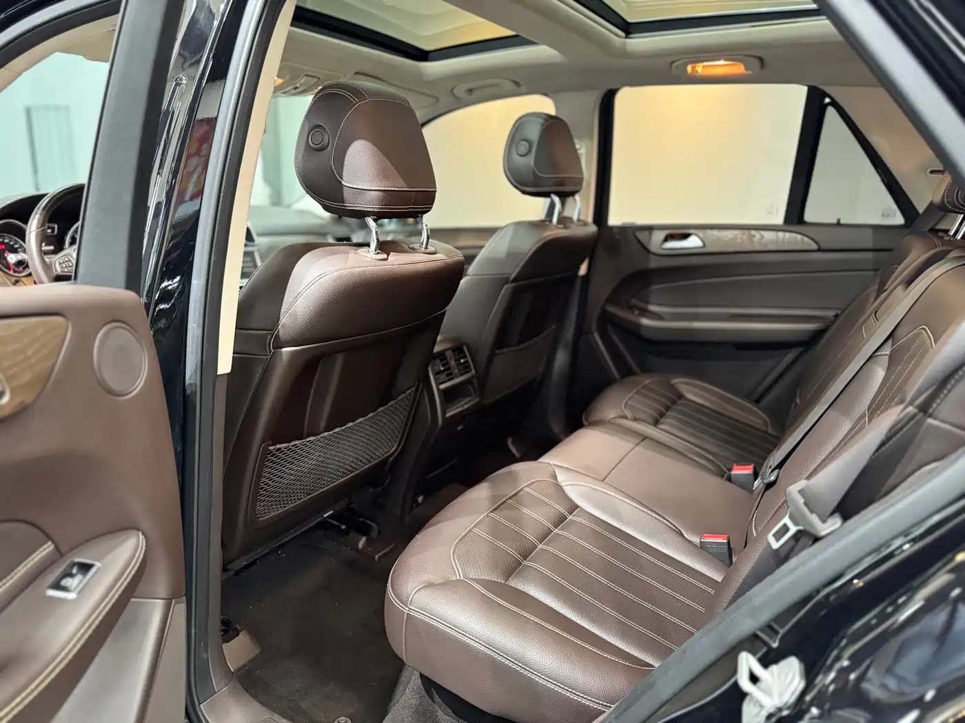 Mercedes-Benz GLE 2015 GLE 400 4MATIC фото 16