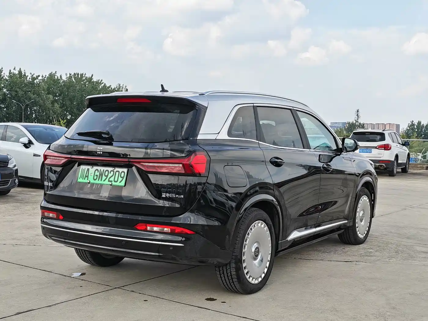 Landian E5 PLUS 2025 2026 Standard Range AWD Performance Ultra
