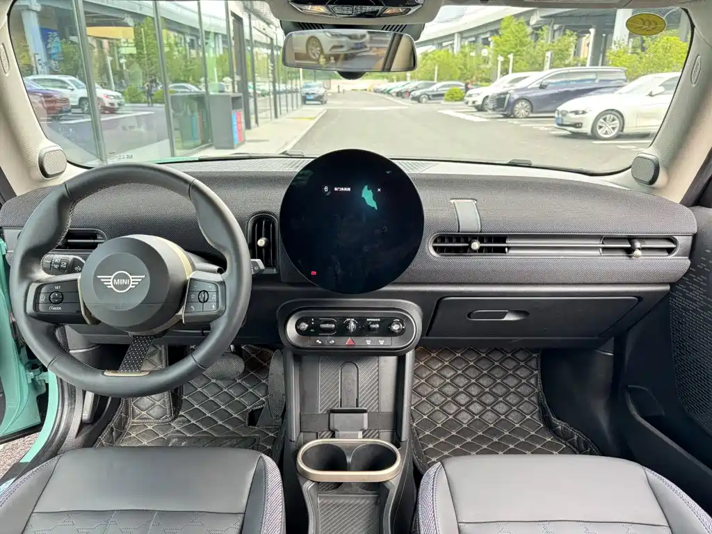 MINI MINI 2025 2025 1.5T COOPER Classic