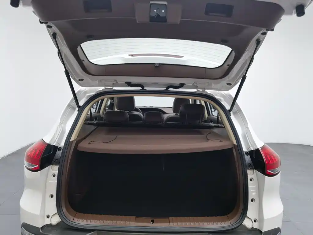 Leopaard CS10 2019 2017 Model 2.0T Automatic Urban Edition