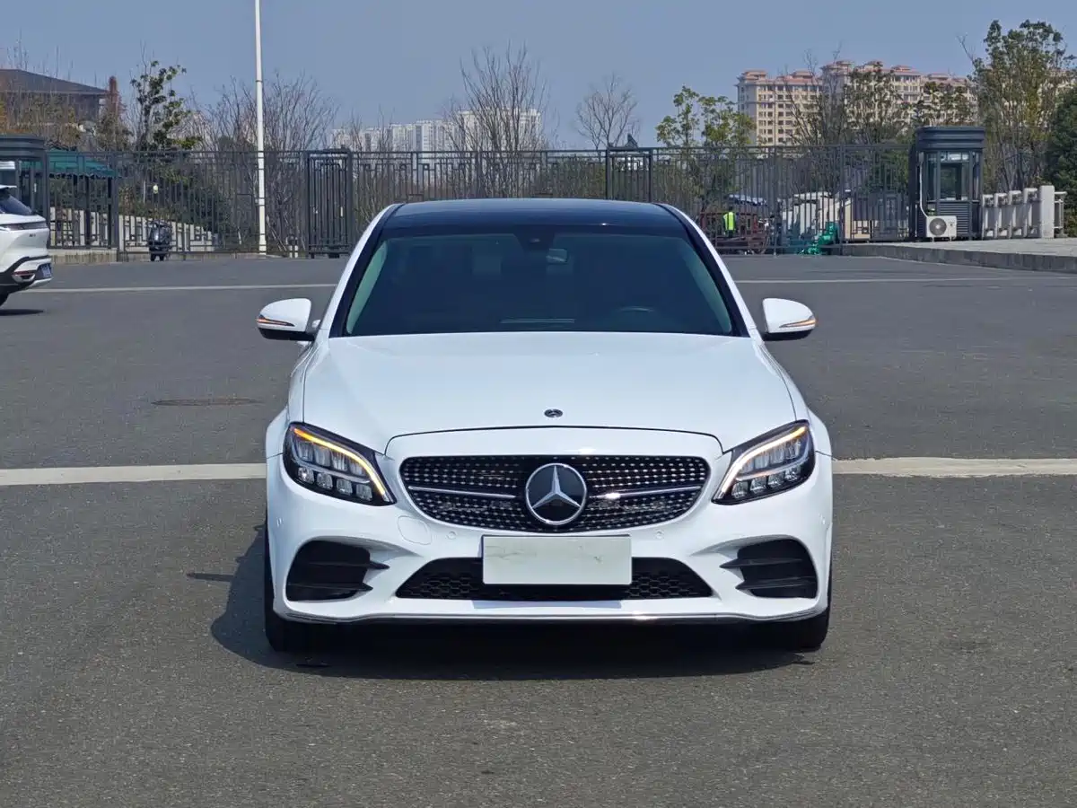 MERCEDES-BENZ CLASS C