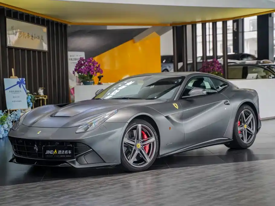 Ferrari F12berlinetta 2015 2013 6.3L Standard