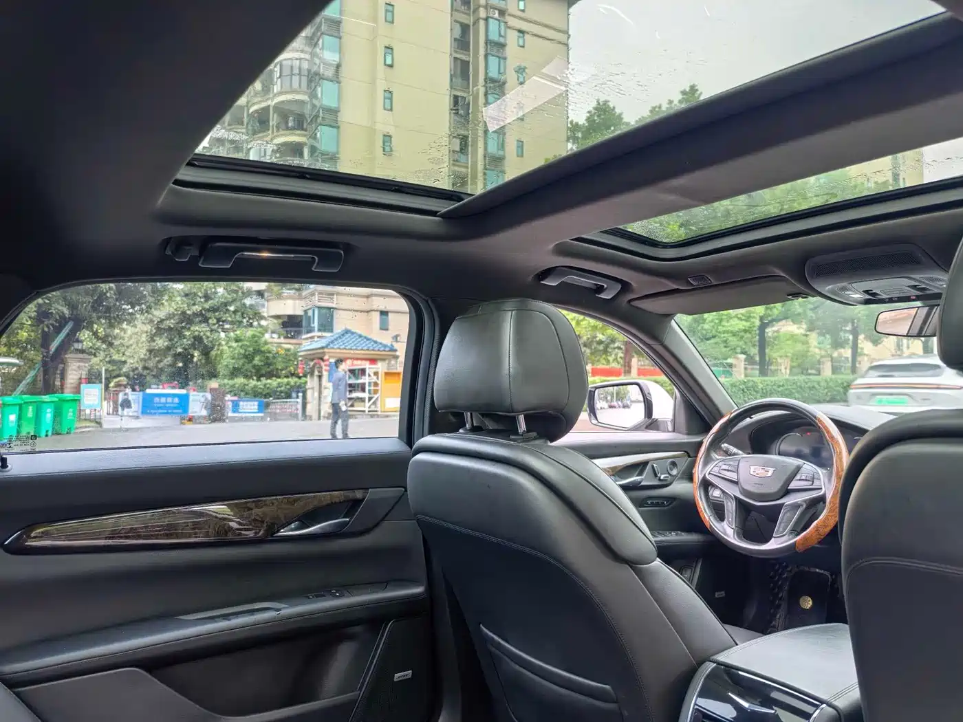 CADILLAC CT6