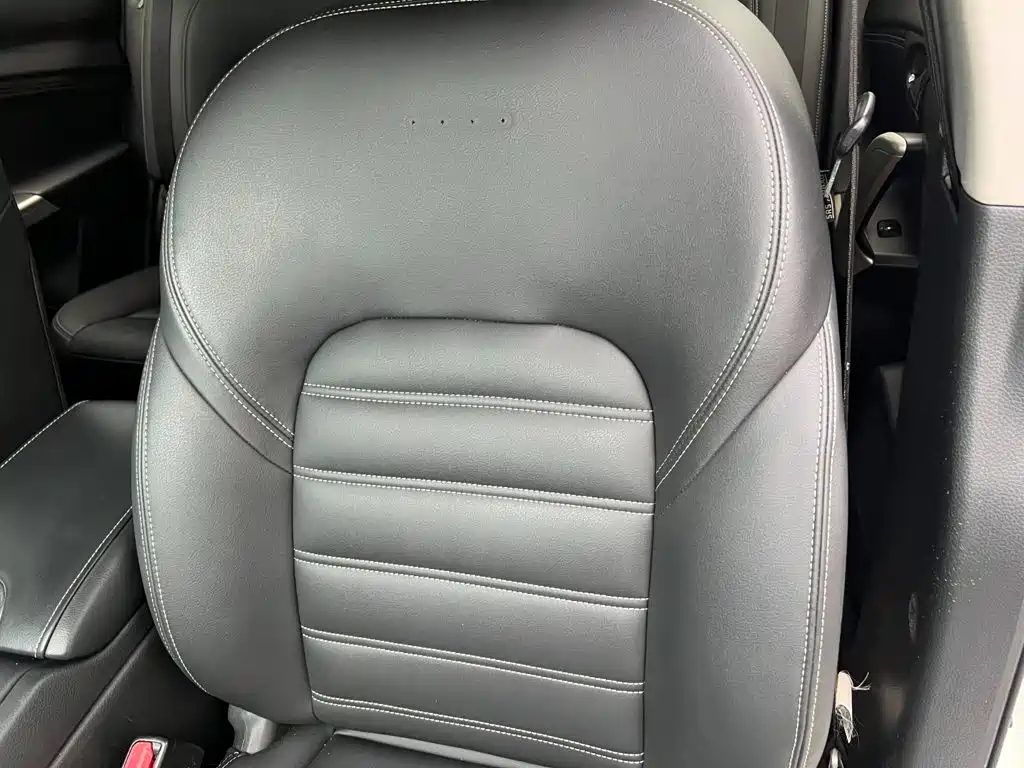 Venucia T90 2018 2018 2.0L CVT Smart Connection Intelligent Edition China V