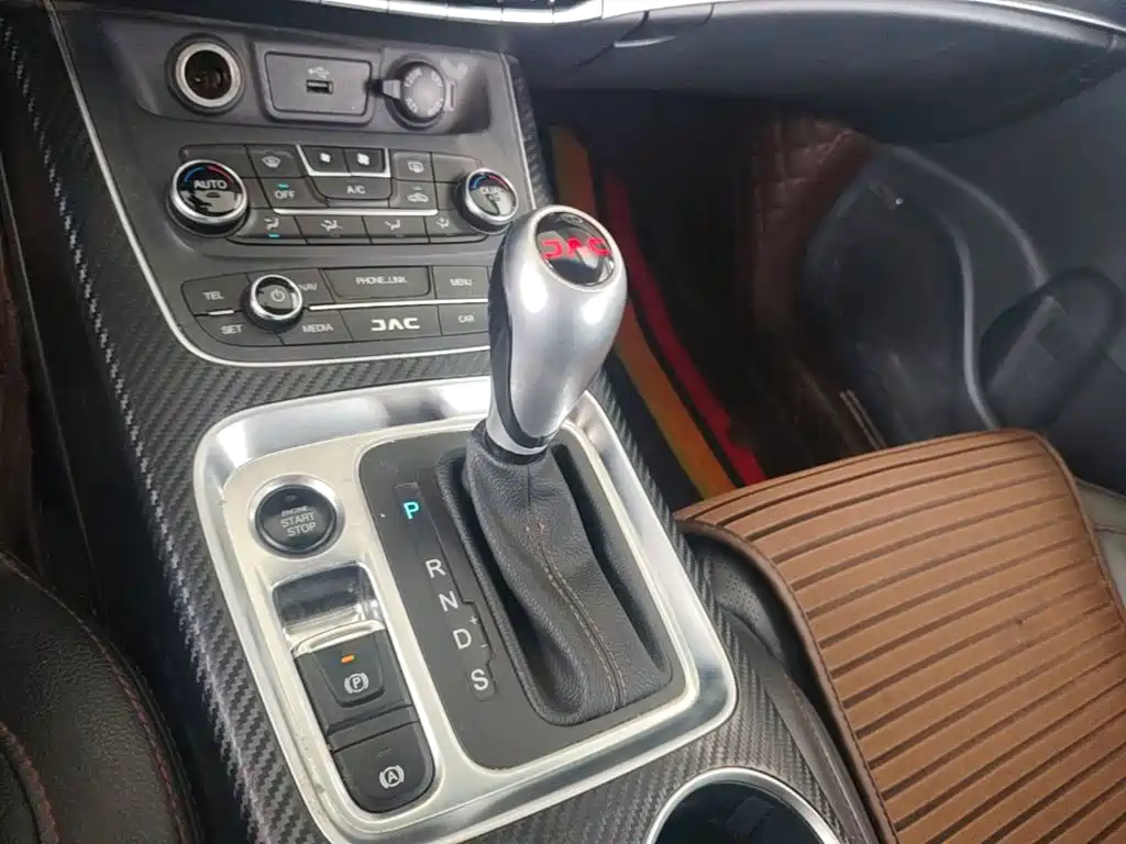 JAC Motors Refine S7 2018 2017 1.5T Automatic Luxury