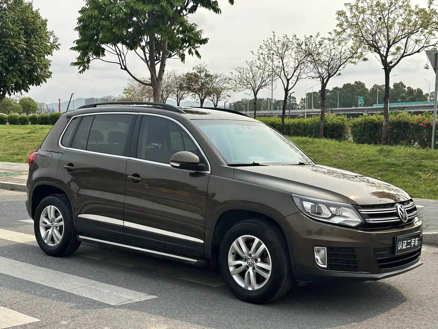 Volkswagen Tiguan 2015 1.8TSI Automatic 2WD Trendline фото 4