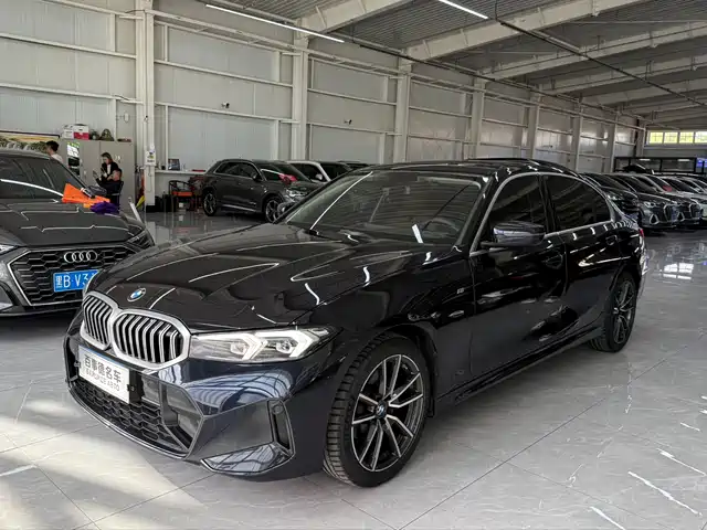 BMW 3 320Li, M Спорт-пакет