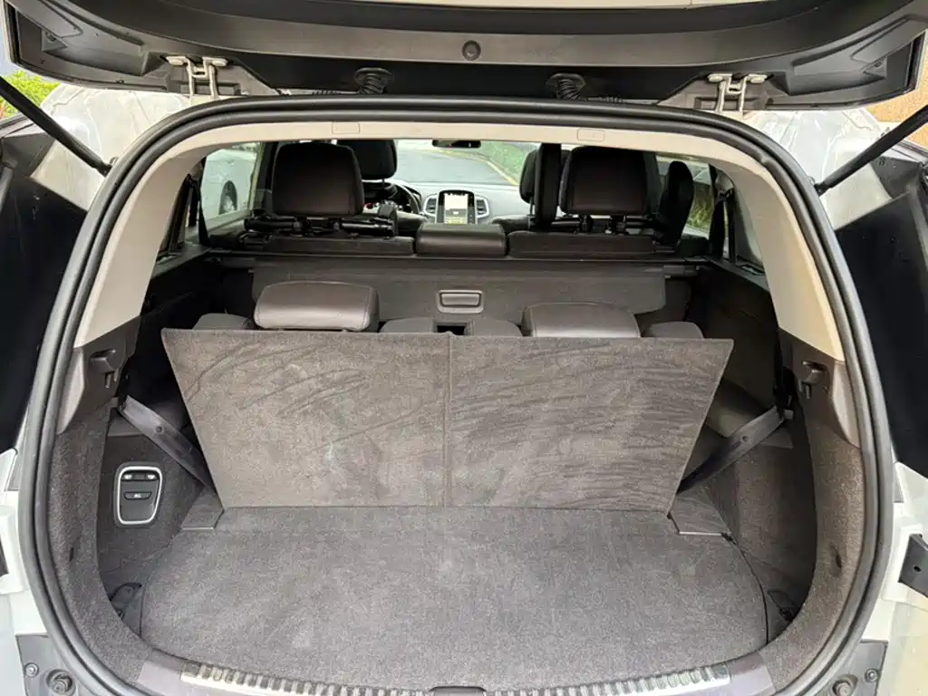 Renault Espace Classic 2019 2018 TCe 300 Adventure