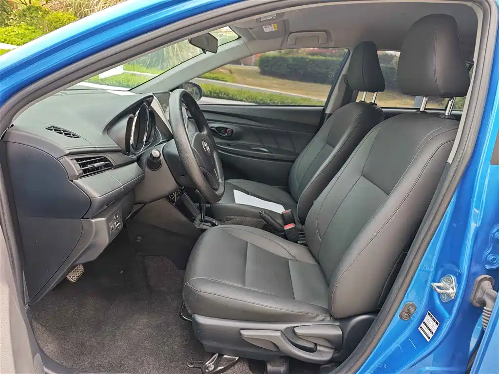 Toyota YARiS L Zhi Xuan 2019 1.5E CVT MeiDong Edition China VI фото 14