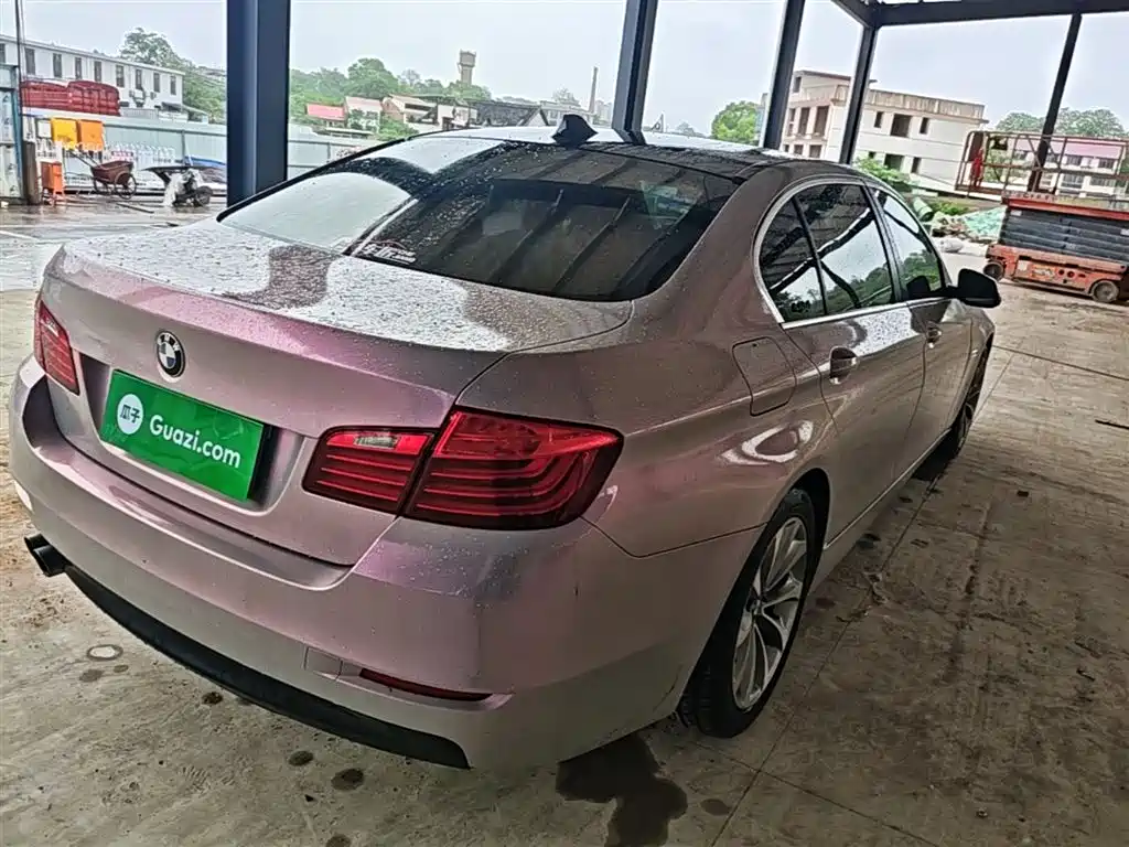 BMW 5 Series 2017 525Li Leading Edition фото 7