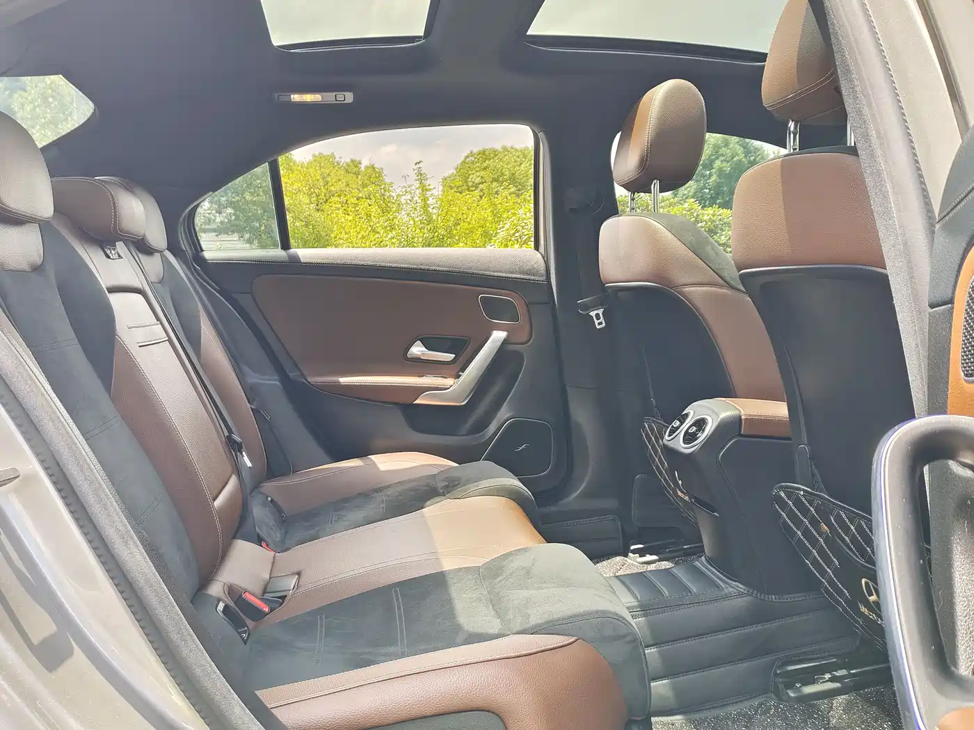 Mercedes-Benz A-Class 2018 2019 A 200 L Sport Sedane Pioneer Special Edition