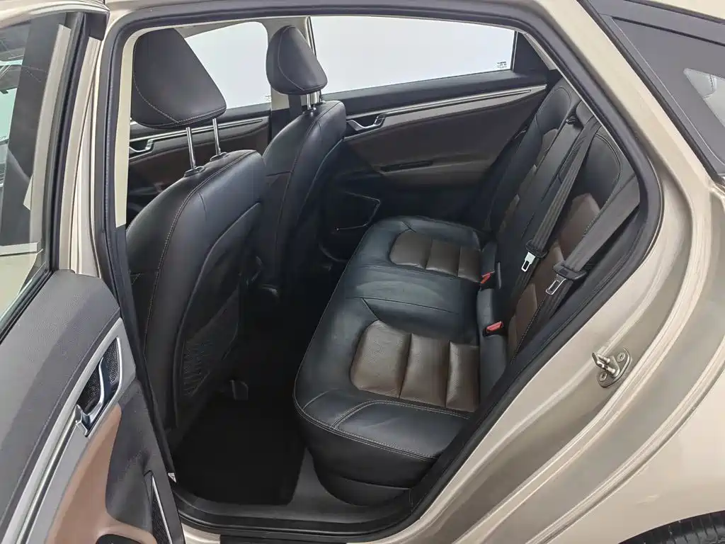 Geely Emgrand GL 2016 2017 1.3T DCT Prestige
