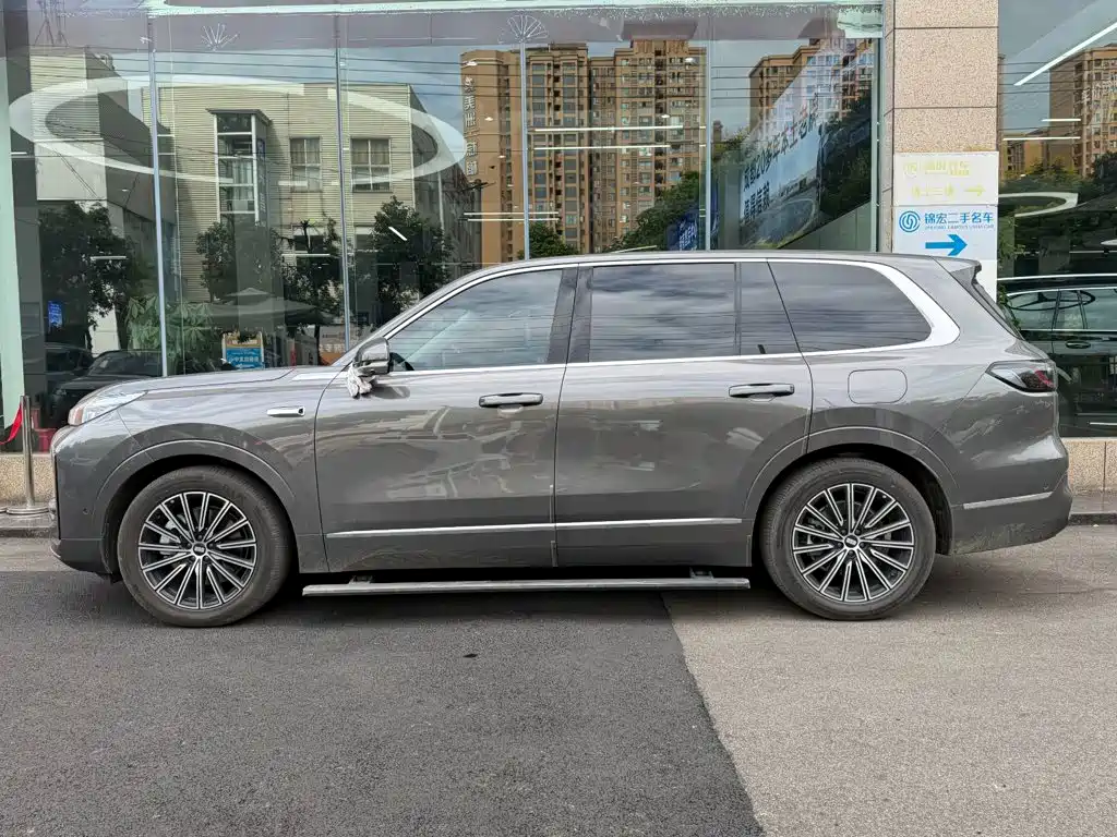 Geely Galaxy Galaxy M9 2026 2025 Model 230km 2WD Explorer+ Edition