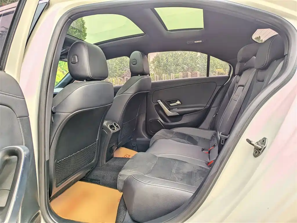 Mercedes-Benz A-Class 2022 Facelift A 200 L Sport Sedan Fashion Style фото 16