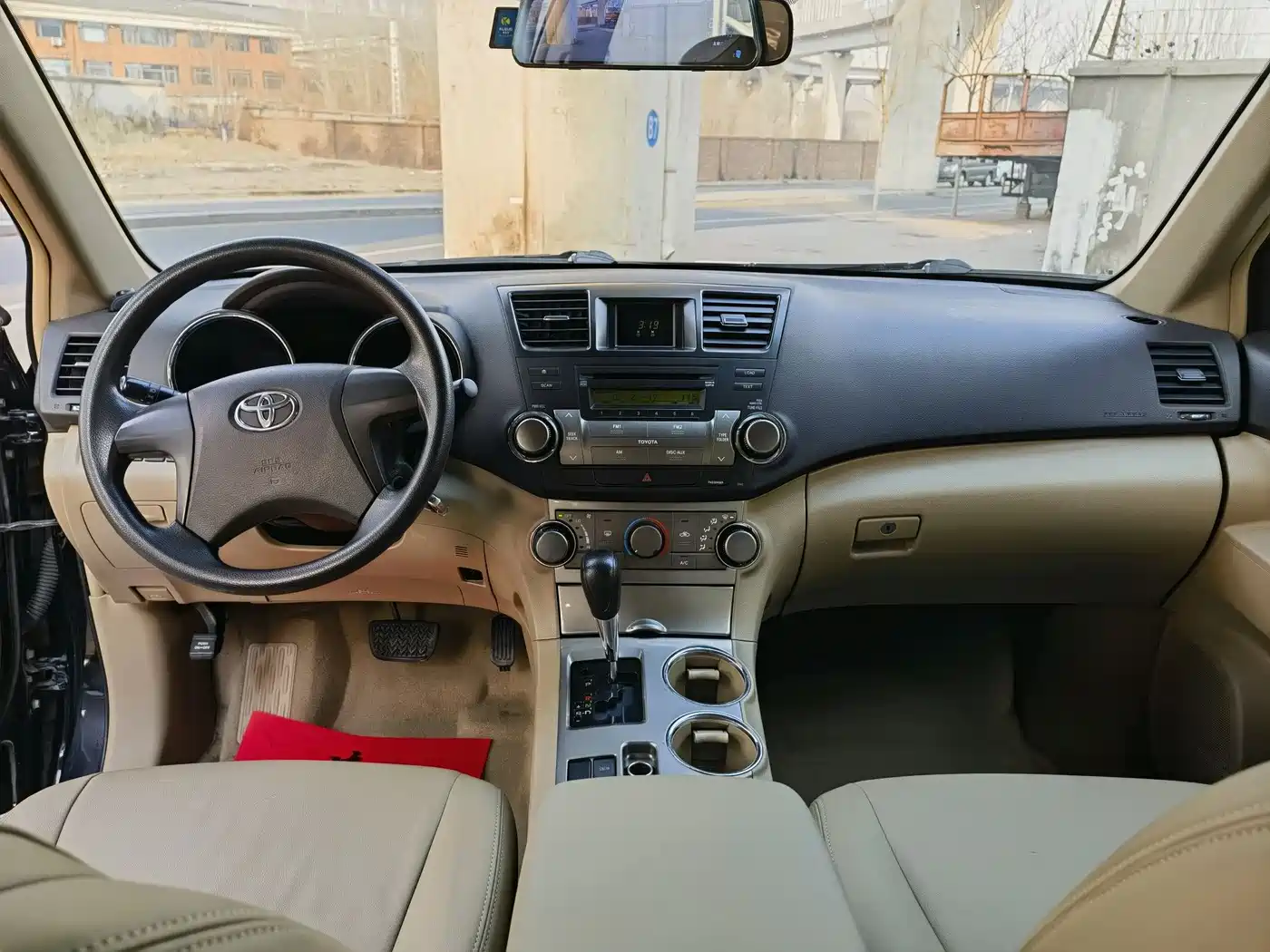 Toyota Highlander 2012 2.7L 2WD 5-seater Elite Edition фото 14