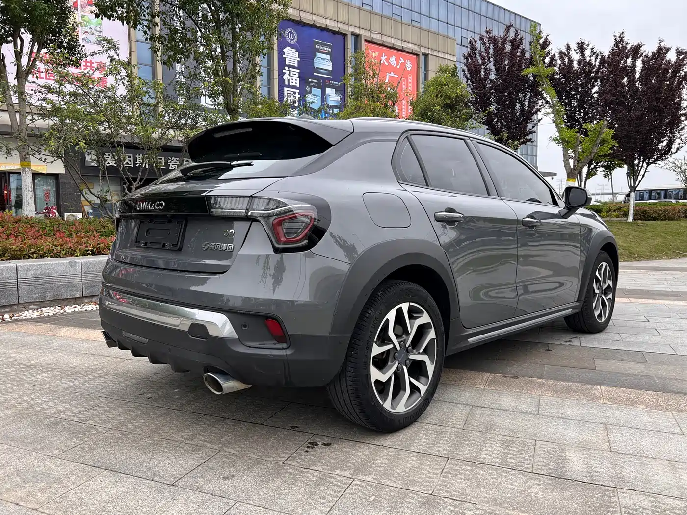Lynk & Co 02 2018 1.5T DCT 2WD Power Edition China V фото 8