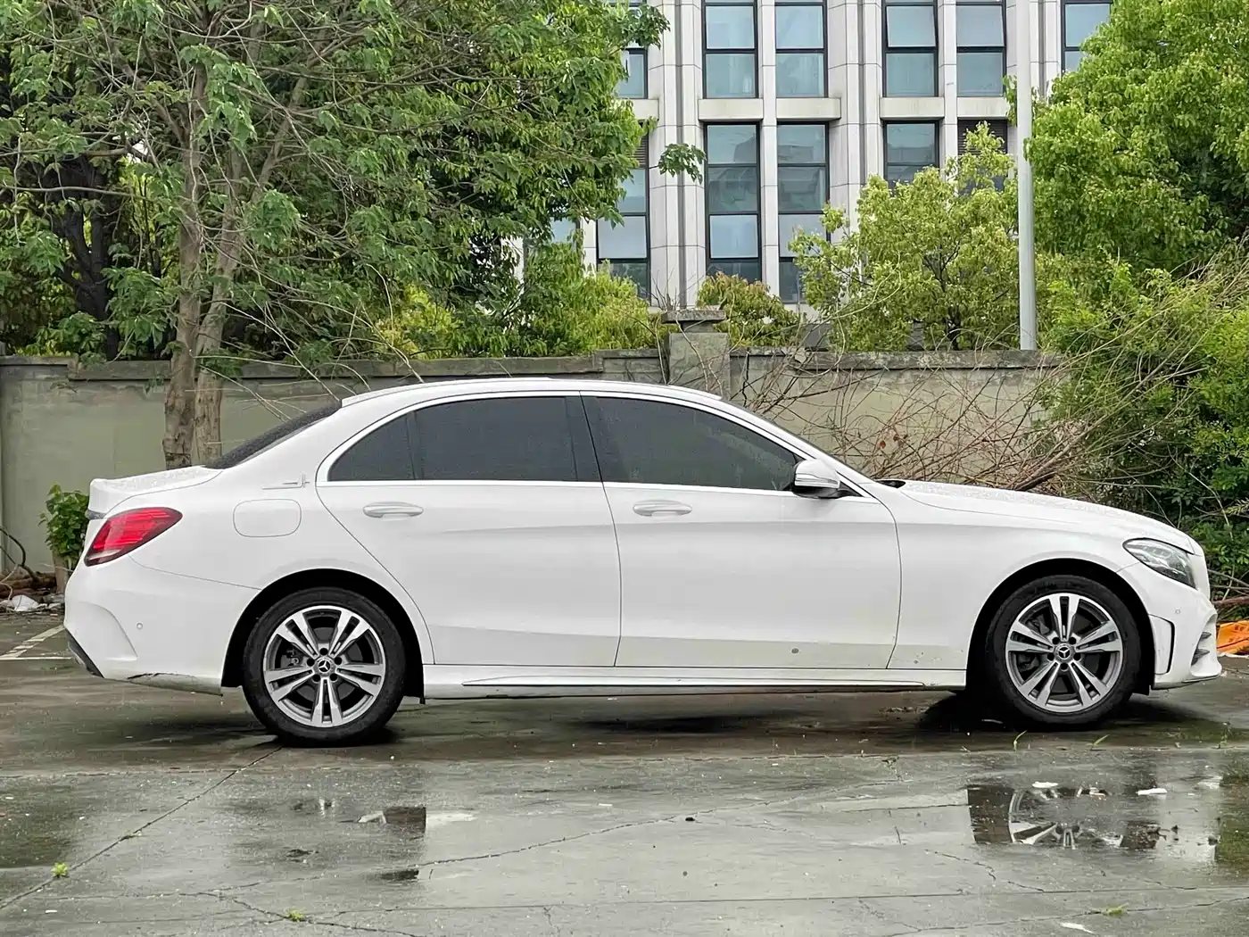 Mercedes-Benz C-Class 2020 Facelift C 200 L Fashion Sport Version фото 3
