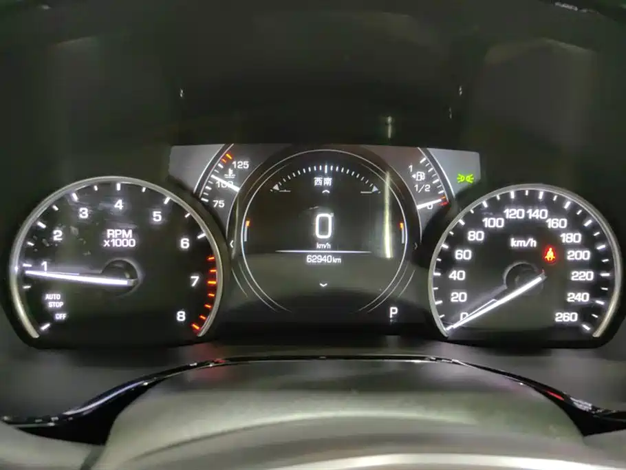 Cadillac XT5 2018 25T Luxury фото 14