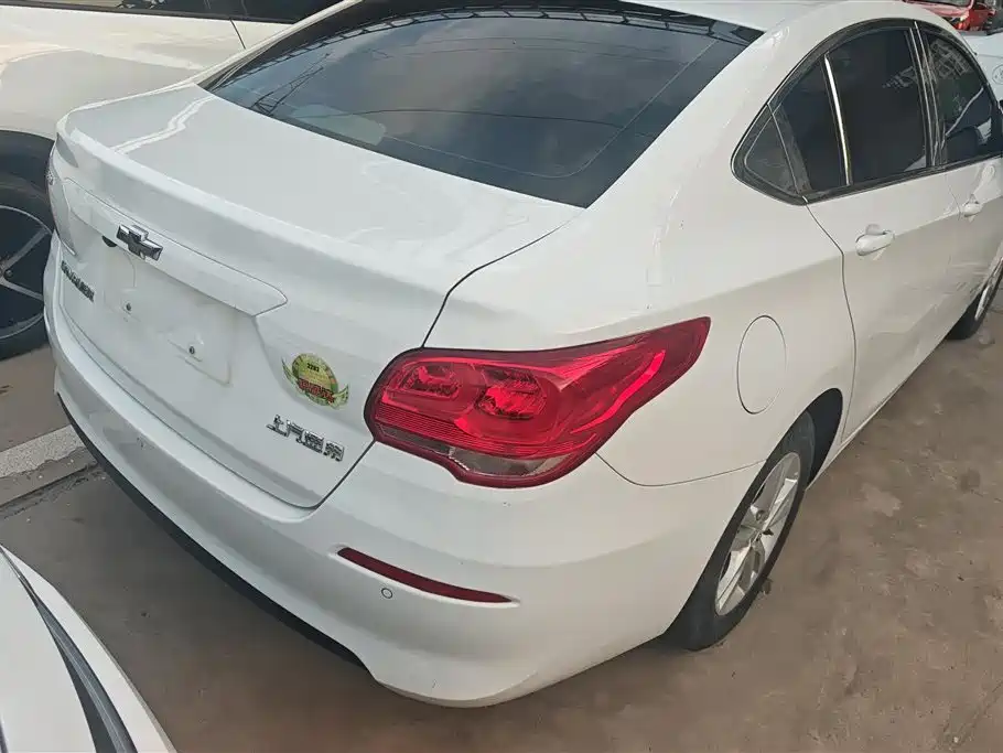 Chevrolet Cavalier 2019 320 Auto Sunroof Enjoyment Edition фото 3
