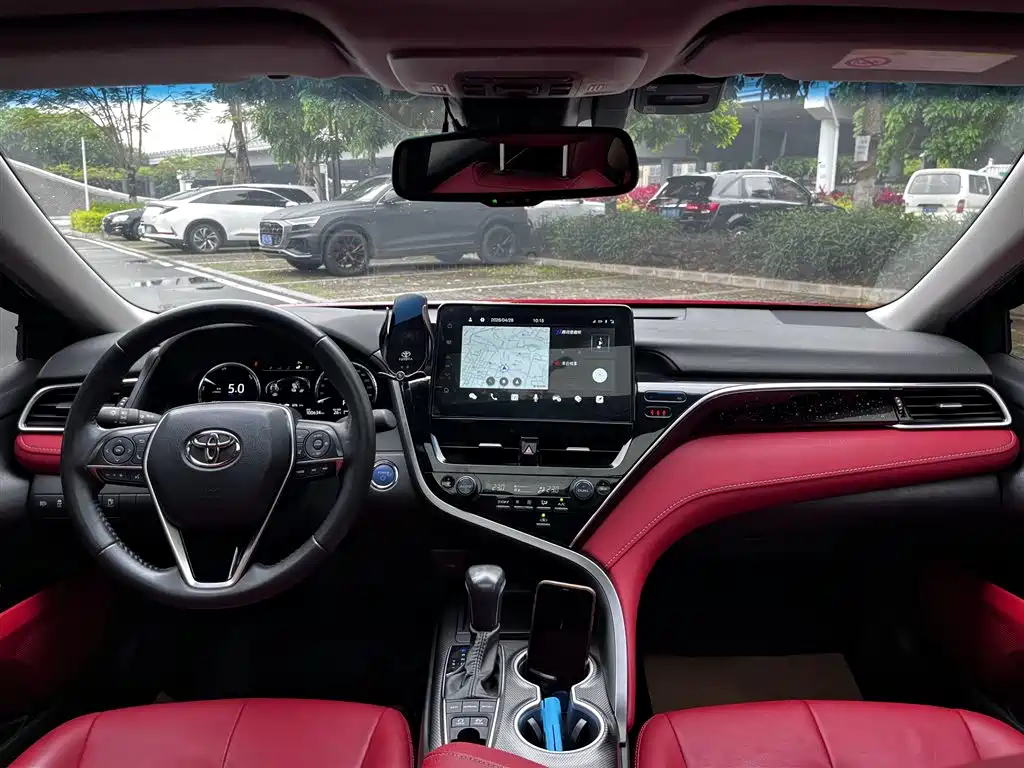 Toyota Camry 2021 Hybrid 2.5HS Fashion Edition фото 13