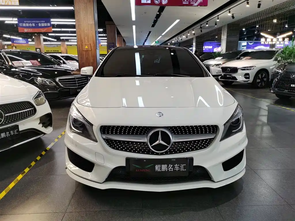 Mercedes-Benz CLA (Import) 2016 CLA 220 4MATIC фото 2