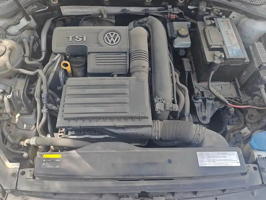 Volkswagen Golf 2016 230TSI Automatic Comfort фото 10