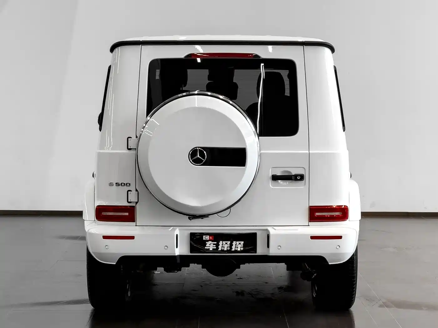 Mercedes-Benz G-Class 2024 G 500 фото 15