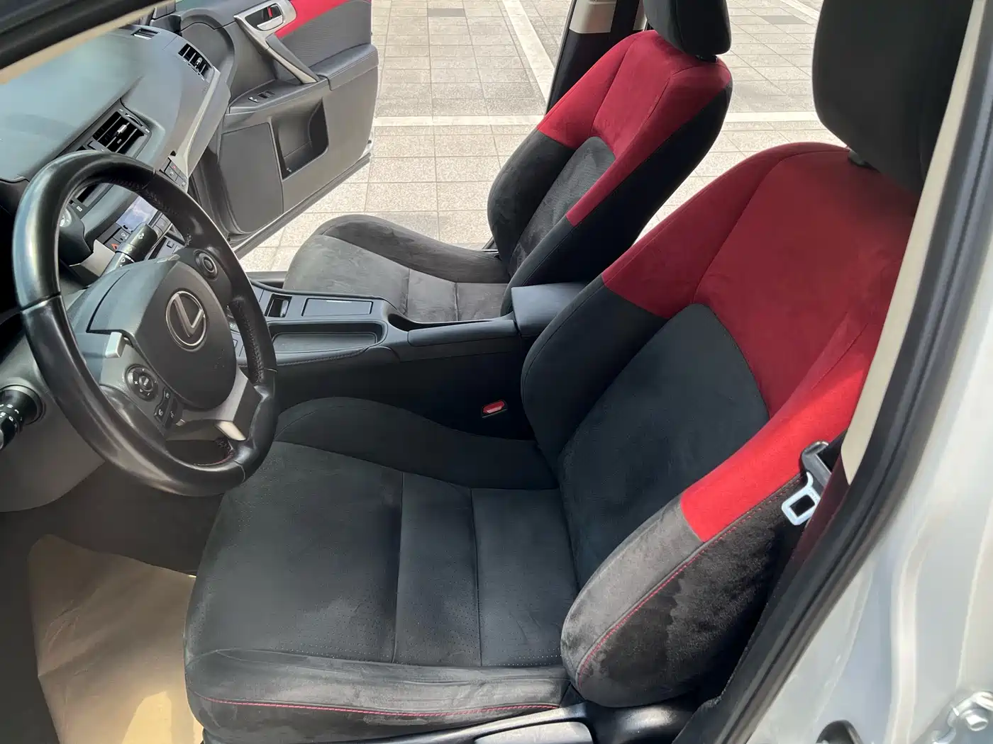 Lexus CT 2019 2017 CT200h Elite Edition Monochrome China V