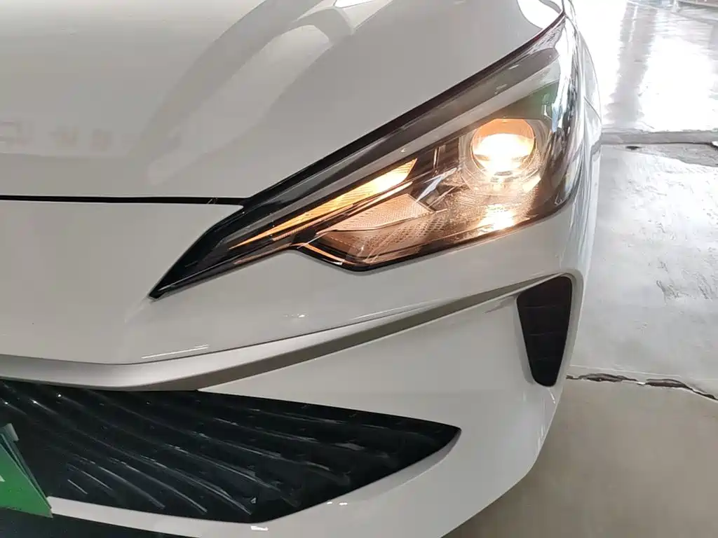 Roewe i5 2025 2026 1.5L CVT Luxury