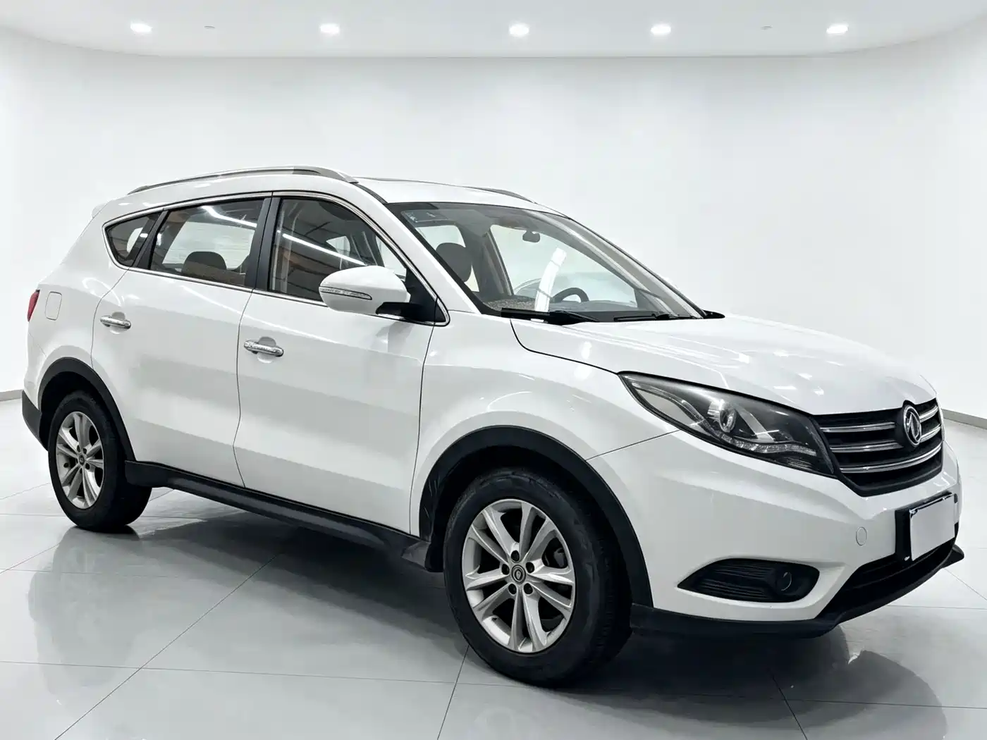 Dongfeng Fengguang Fengguang 580 2016 2016 Model 1.8L Manual Comfort Version