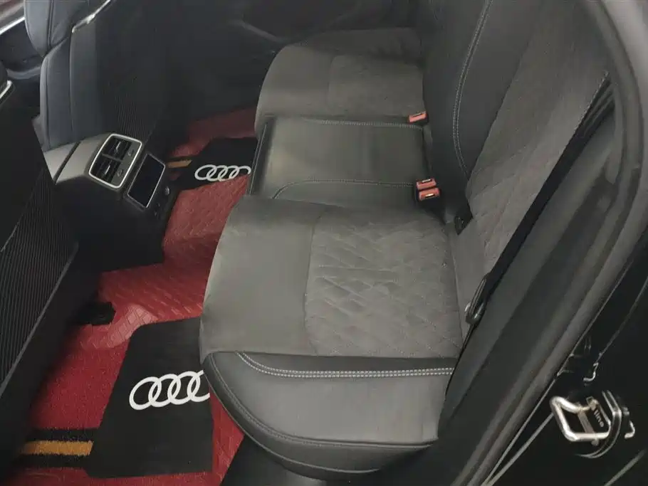 Audi A6L 2023 55 TFSI quattro Flagship Dynamic фото 11