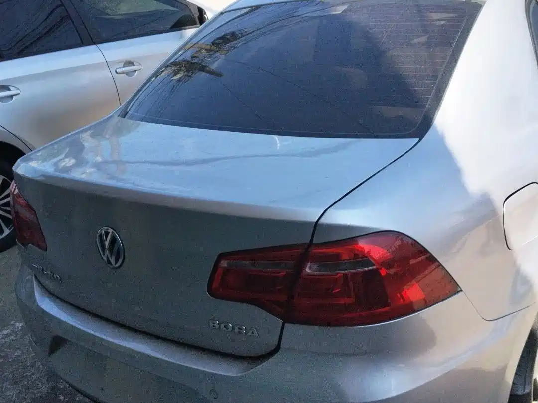 Volkswagen Bora 2014 1.6L Automatic Comfort Edition фото 7