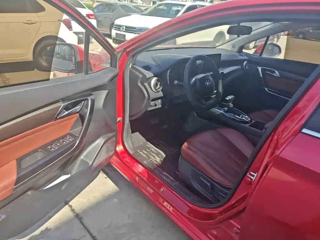 BAIC Senova D50 2018 2018 1.5L CVT Premium Smart Drive Edition