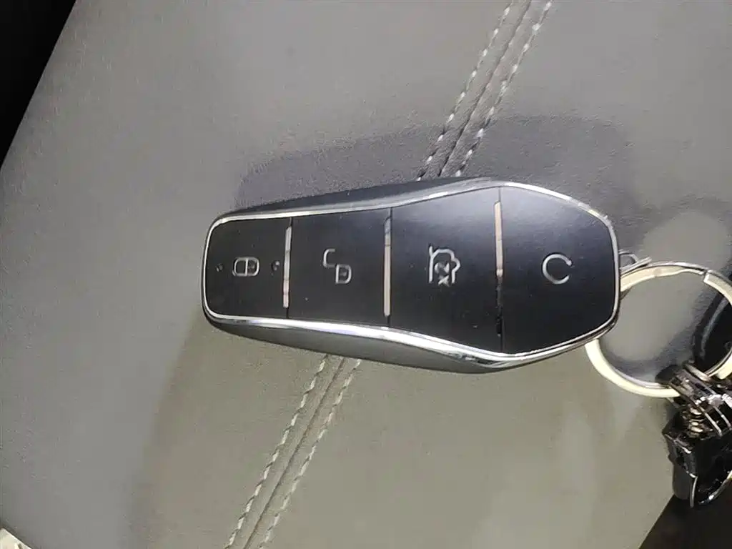 BYD Seal 05 DM-i 2025 DM-i Smart Drive Edition 75KM Luxury фото 9