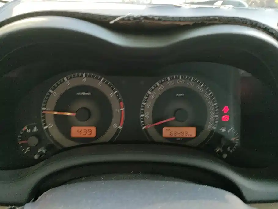 Photo 14 - Toyota Corolla