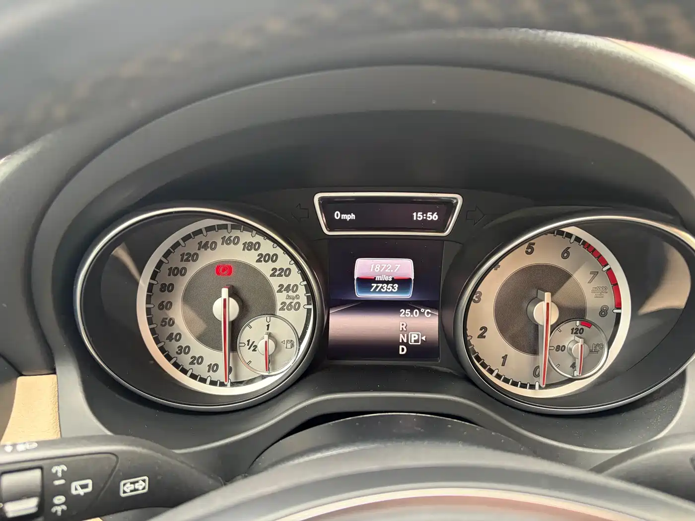 Mercedes-Benz GLA 2016 GLA 200 Dynamic фото 13