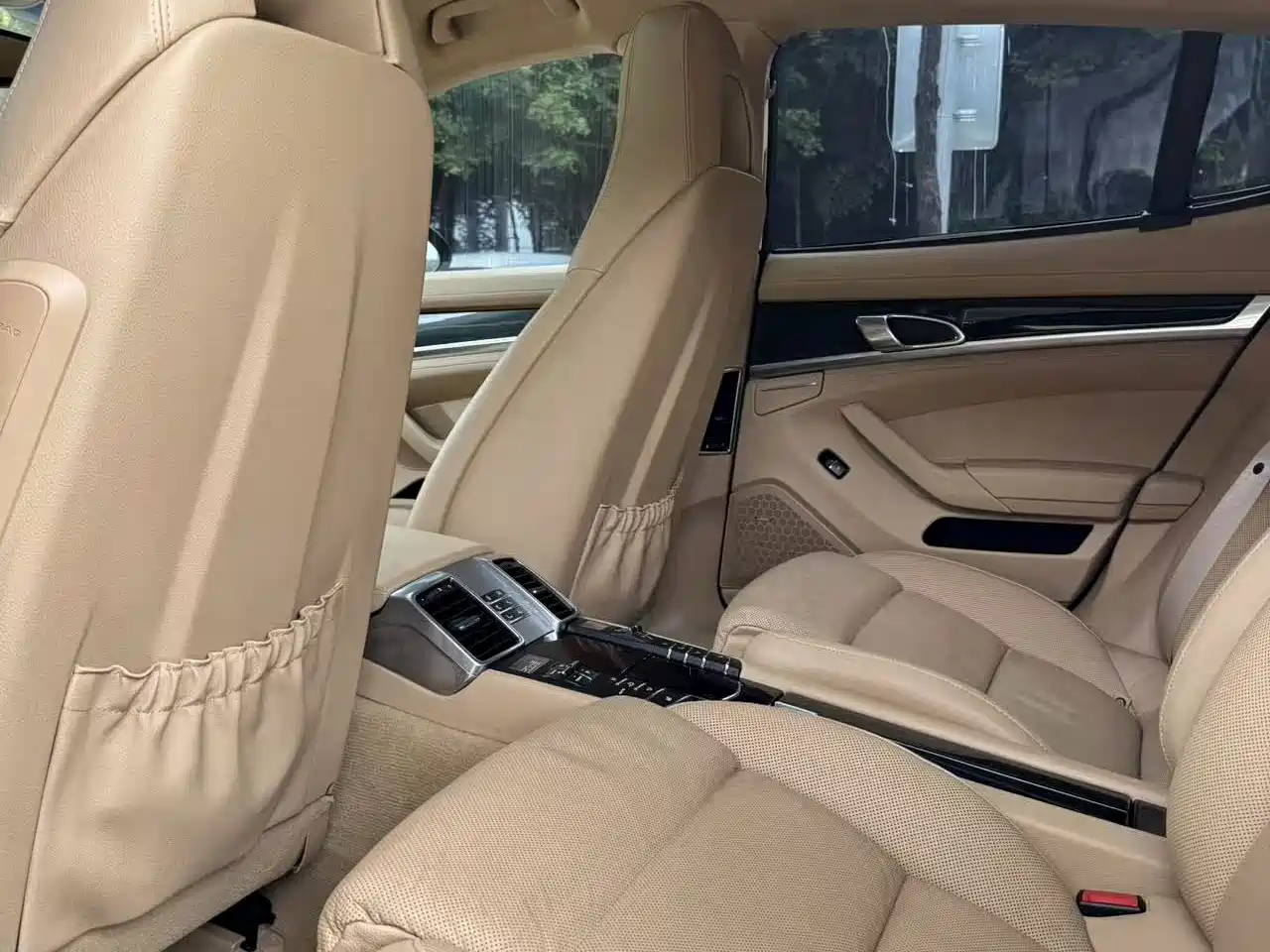 Porsche Panamera 2016 Panamera Edition 3.0T фото 8