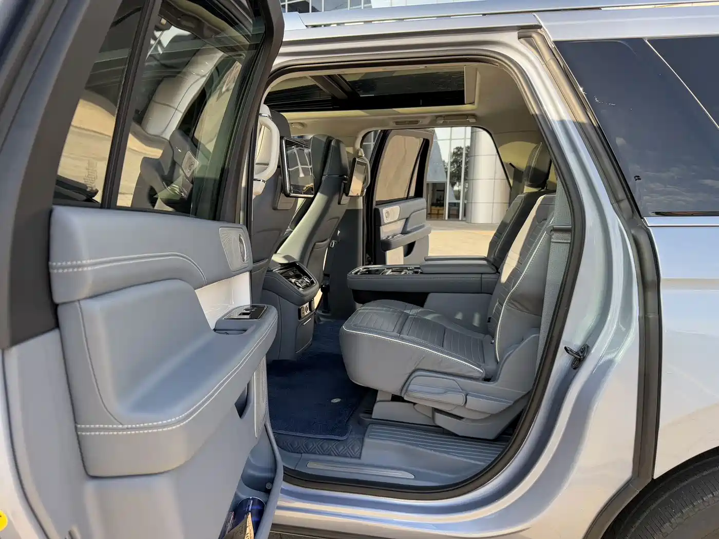 Lincoln Navigator 2022 2020 3.5T Long Wheelbase Presidential Edition