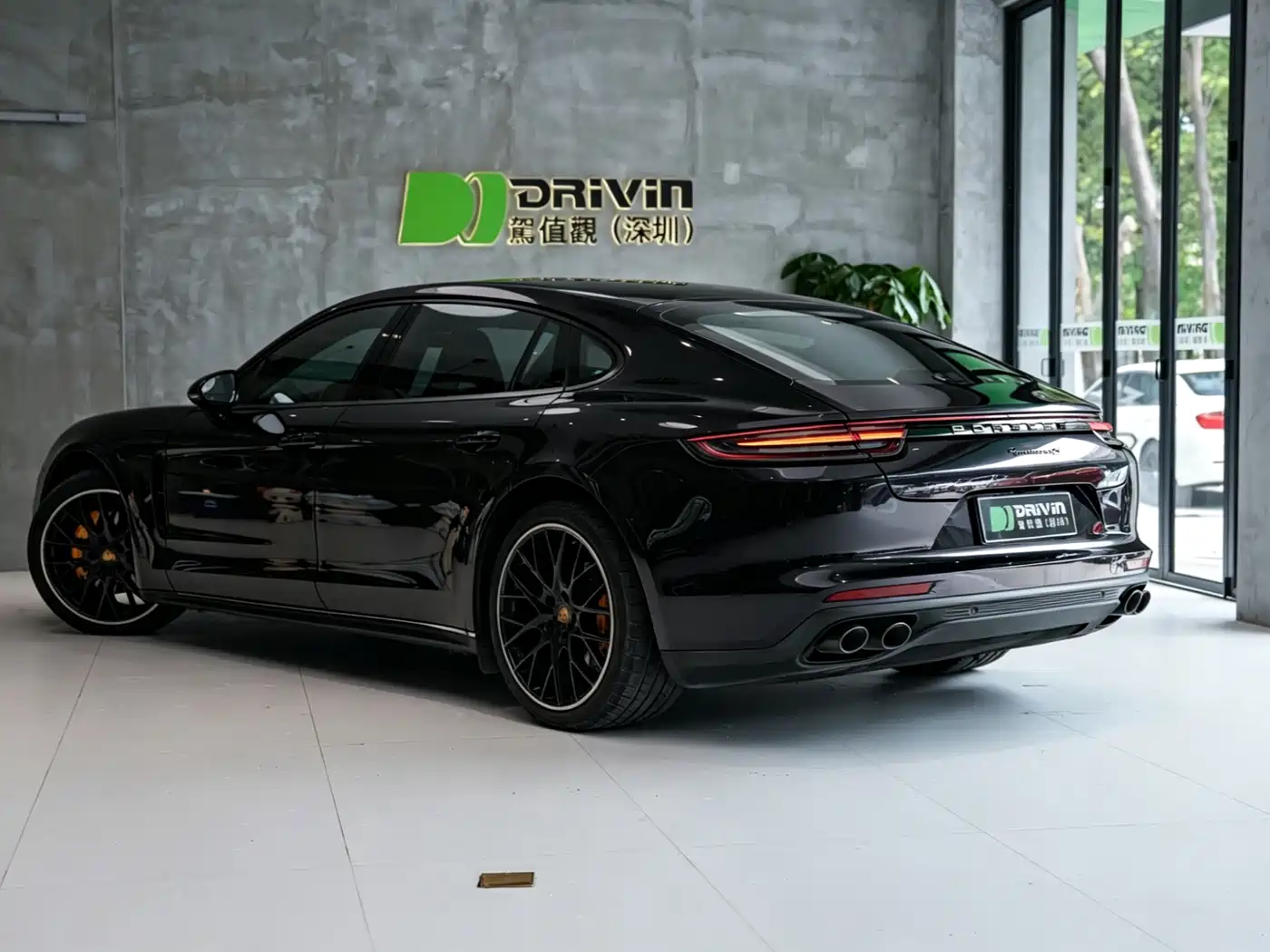 Porsche Panamera 2019 Panamera Executive Long Wheelbase 2.9T фото 2