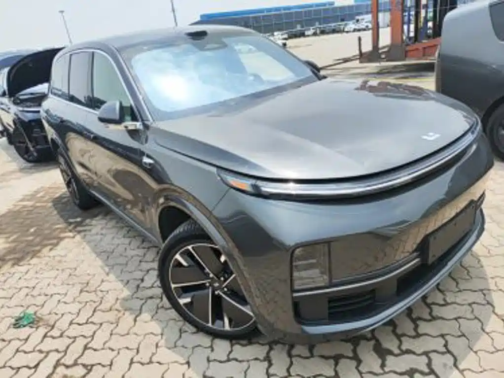 2025 Li Auto Li L8