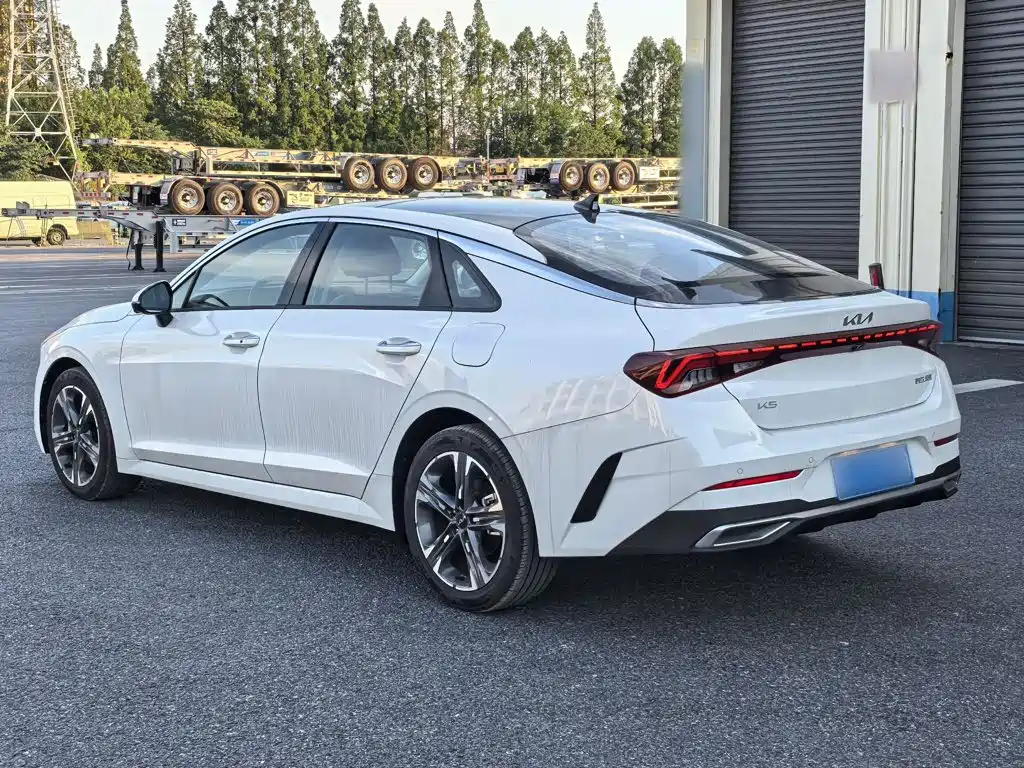 Kia K5 2025 2025 1.5T Premium Edition